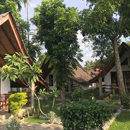Villa Paradise Bukit Lawang Buitenkant foto