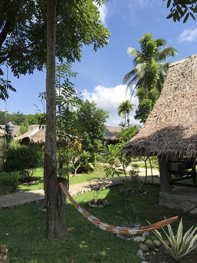 Villa Paradise Bukit Lawang Buitenkant foto
